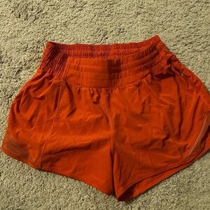 Lululemon hotty hot shorts. High rise. Size 4